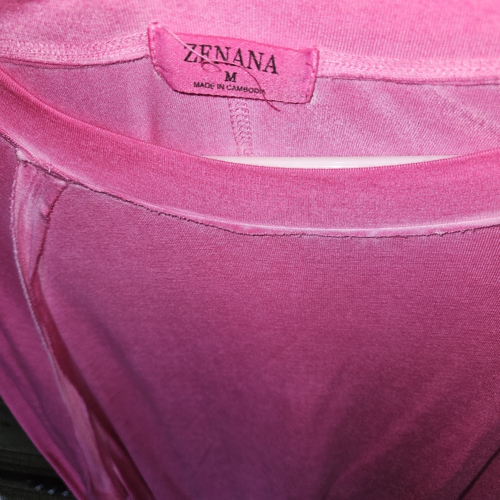 Clothes - Picture 10 of 16